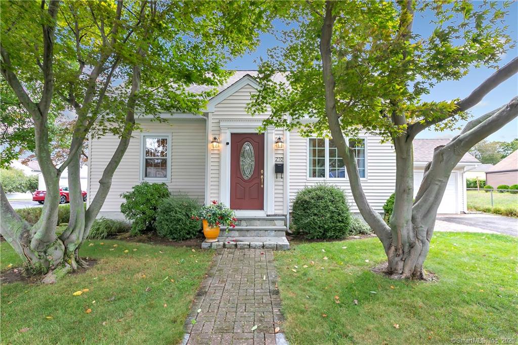 210 Glenfield Avenue Stratford CT 06614