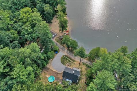12 Lake Street Burlington CT 06013