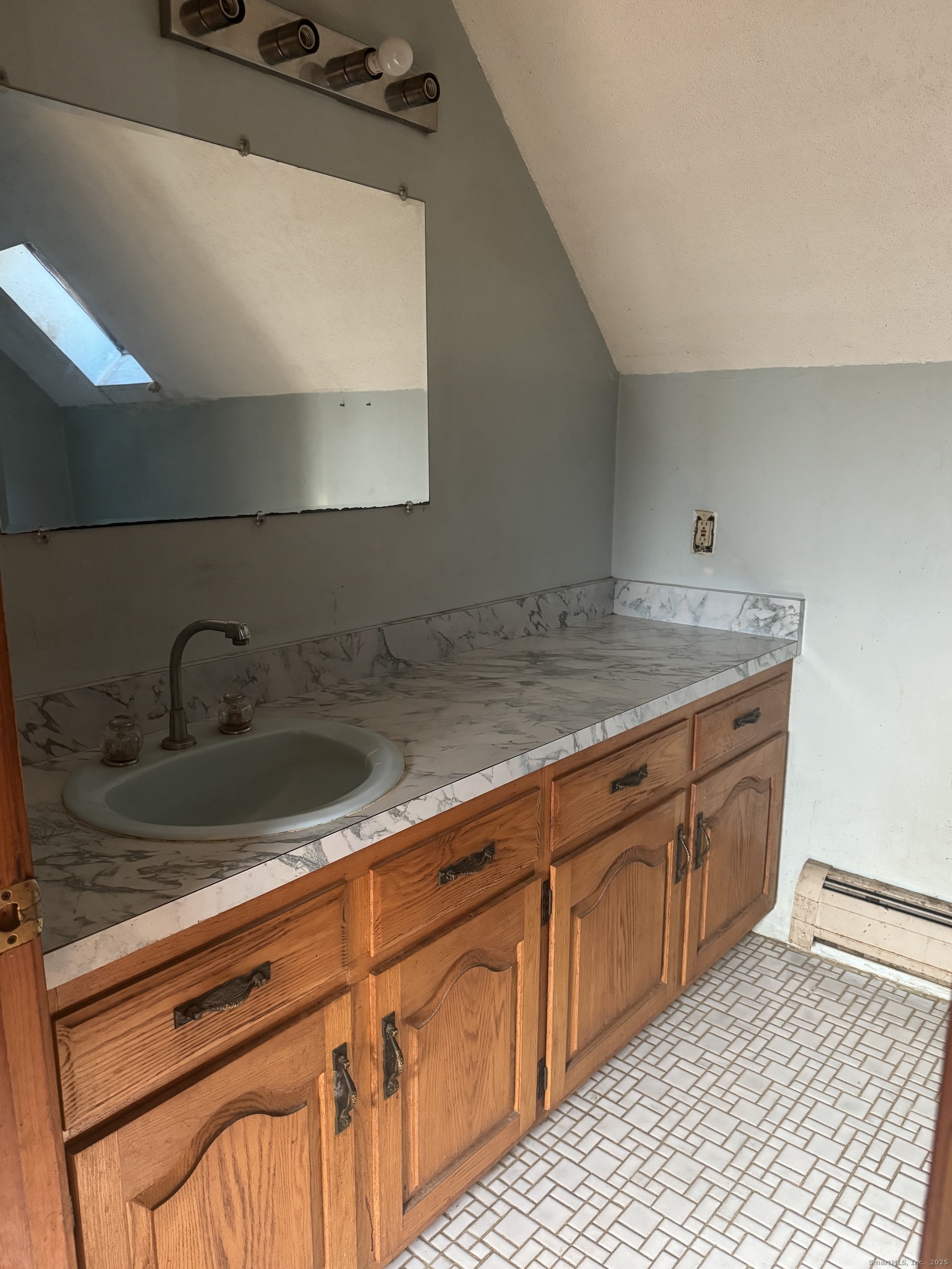 121 Gracey Road Canton CT 06019