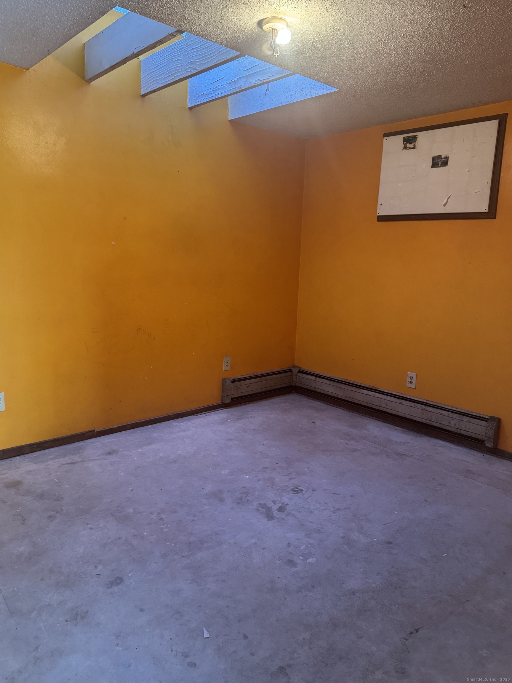 121 Gracey Road Canton CT 06019