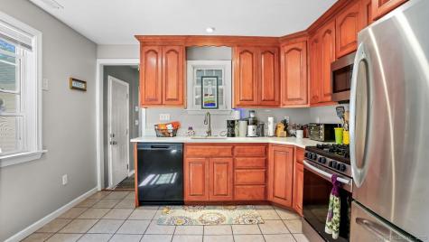 1371 Old North Colony Road Meriden CT 06450