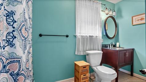 1371 Old North Colony Road Meriden CT 06450