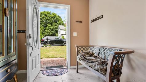 1371 Old North Colony Road Meriden CT 06450