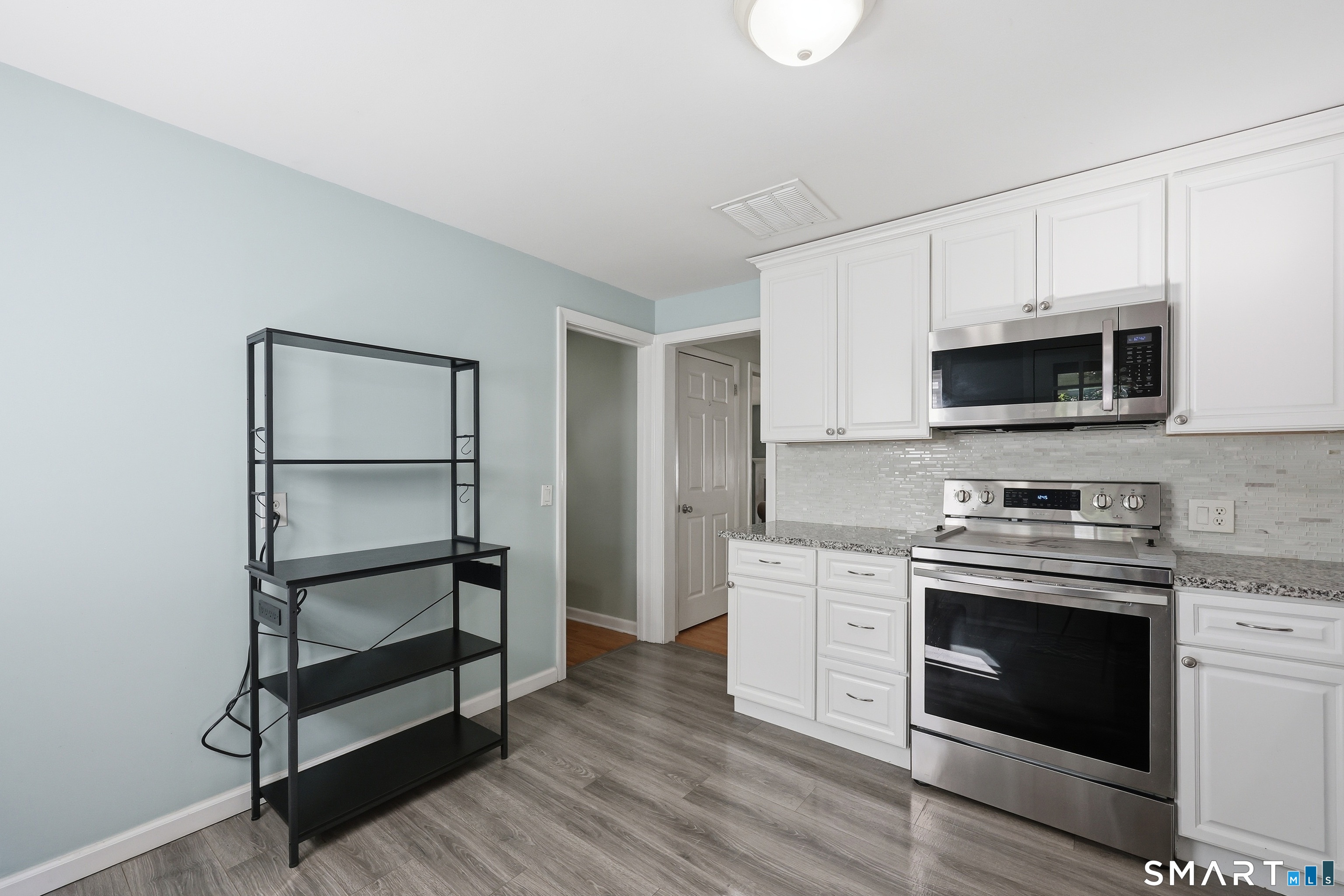 53 Alice Drive Manchester CT 06042