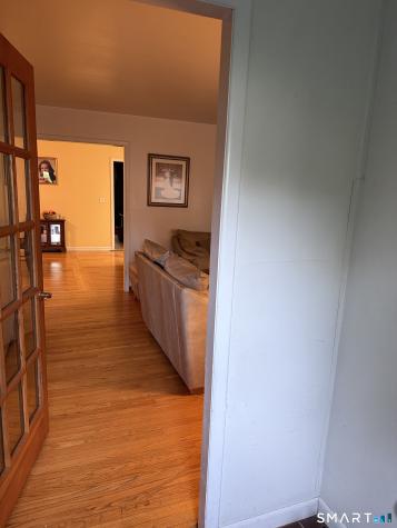 93 Ridgewood Avenue Stamford CT 06907