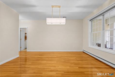 14 Wychwood Lane Oxford CT 06478