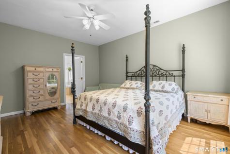 14 Wychwood Lane Oxford CT 06478