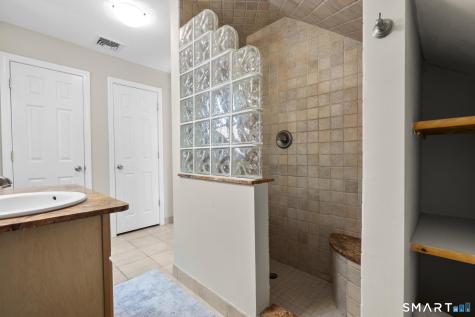 14 Wychwood Lane Oxford CT 06478