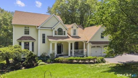 14 Wychwood Lane Oxford CT 06478