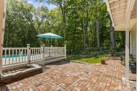 14 Wychwood Lane Oxford CT 06478