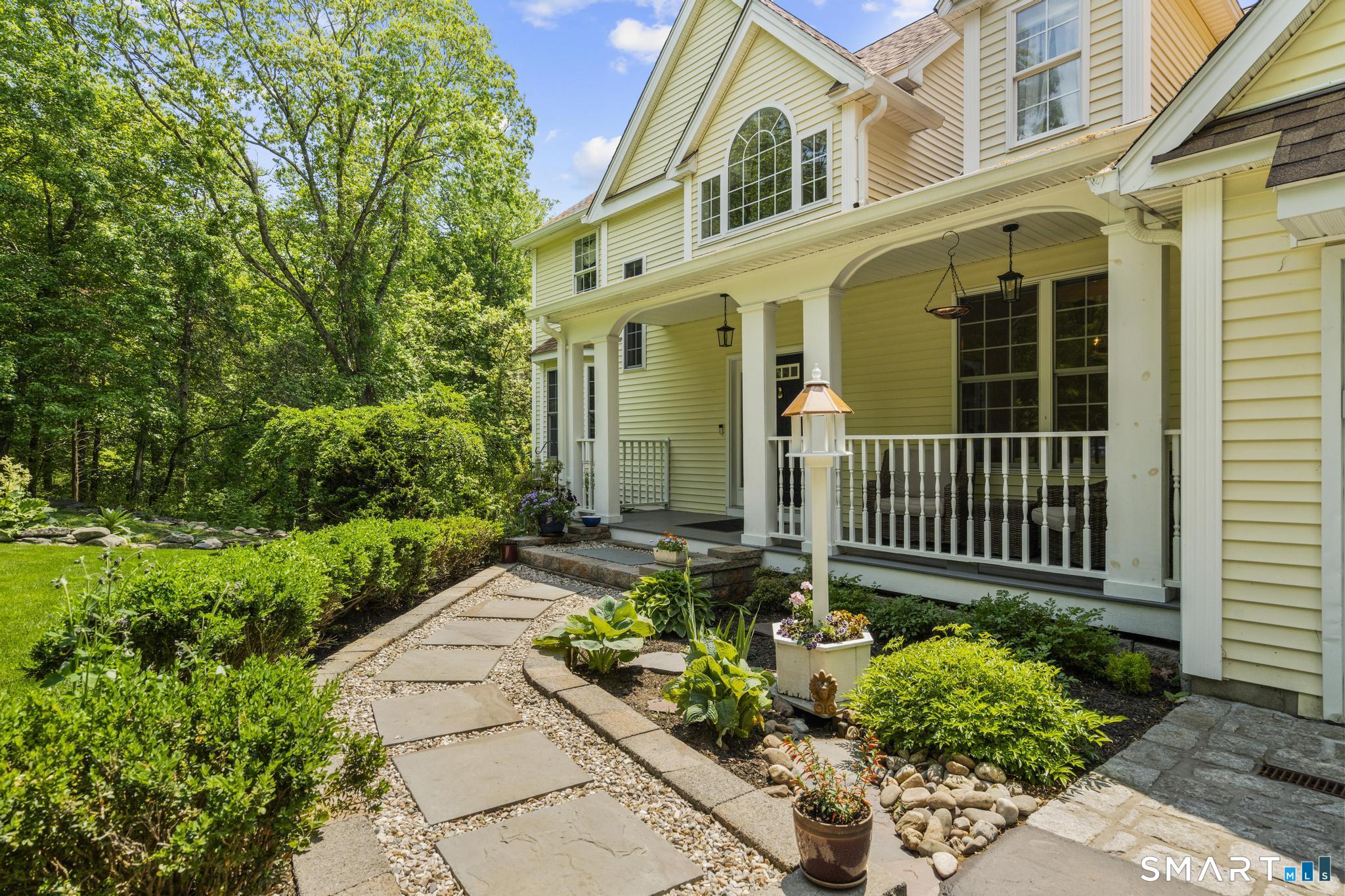 14 Wychwood Lane Oxford CT 06478