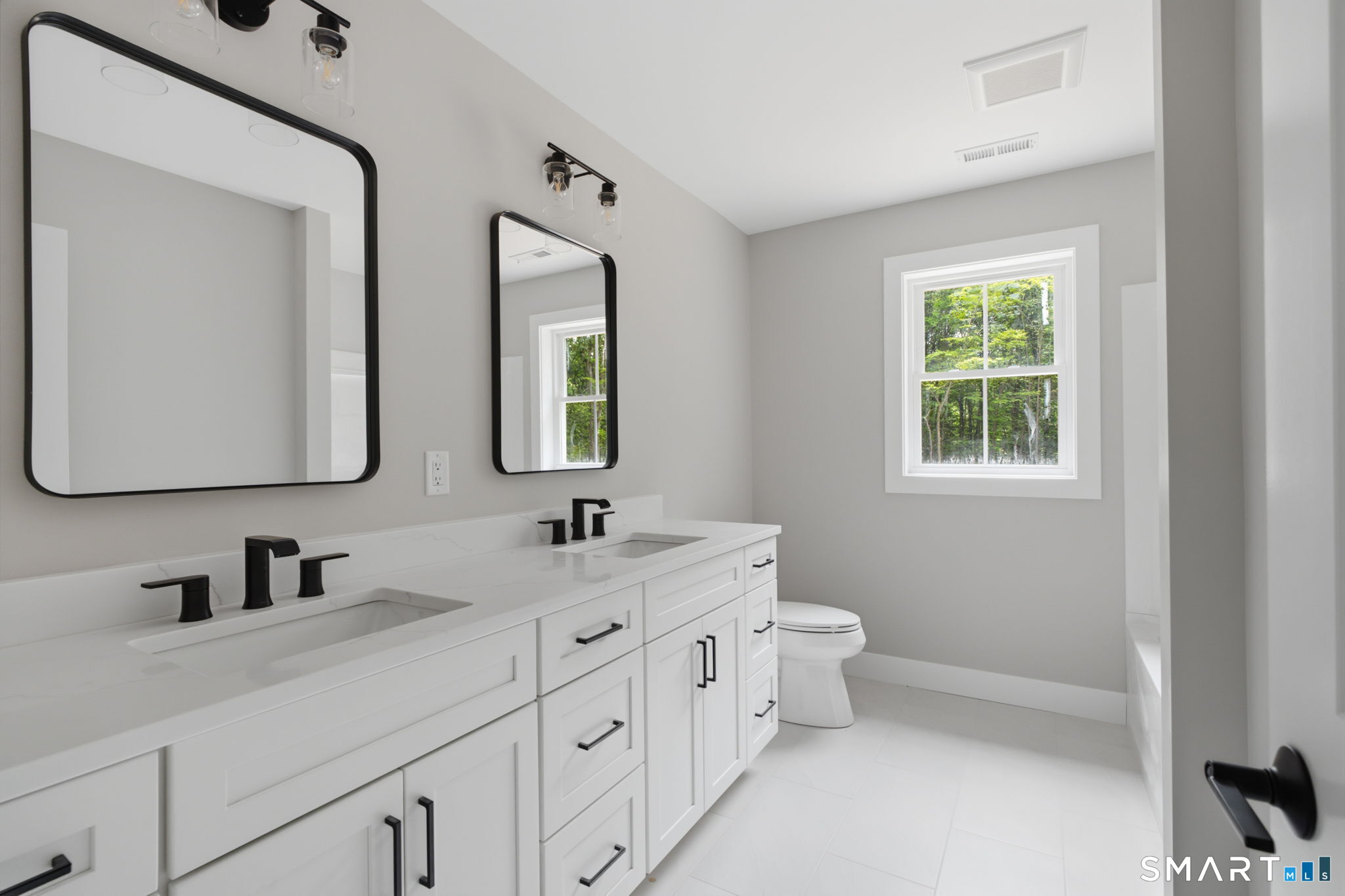 495 Wickham Road Glastonbury CT 06033