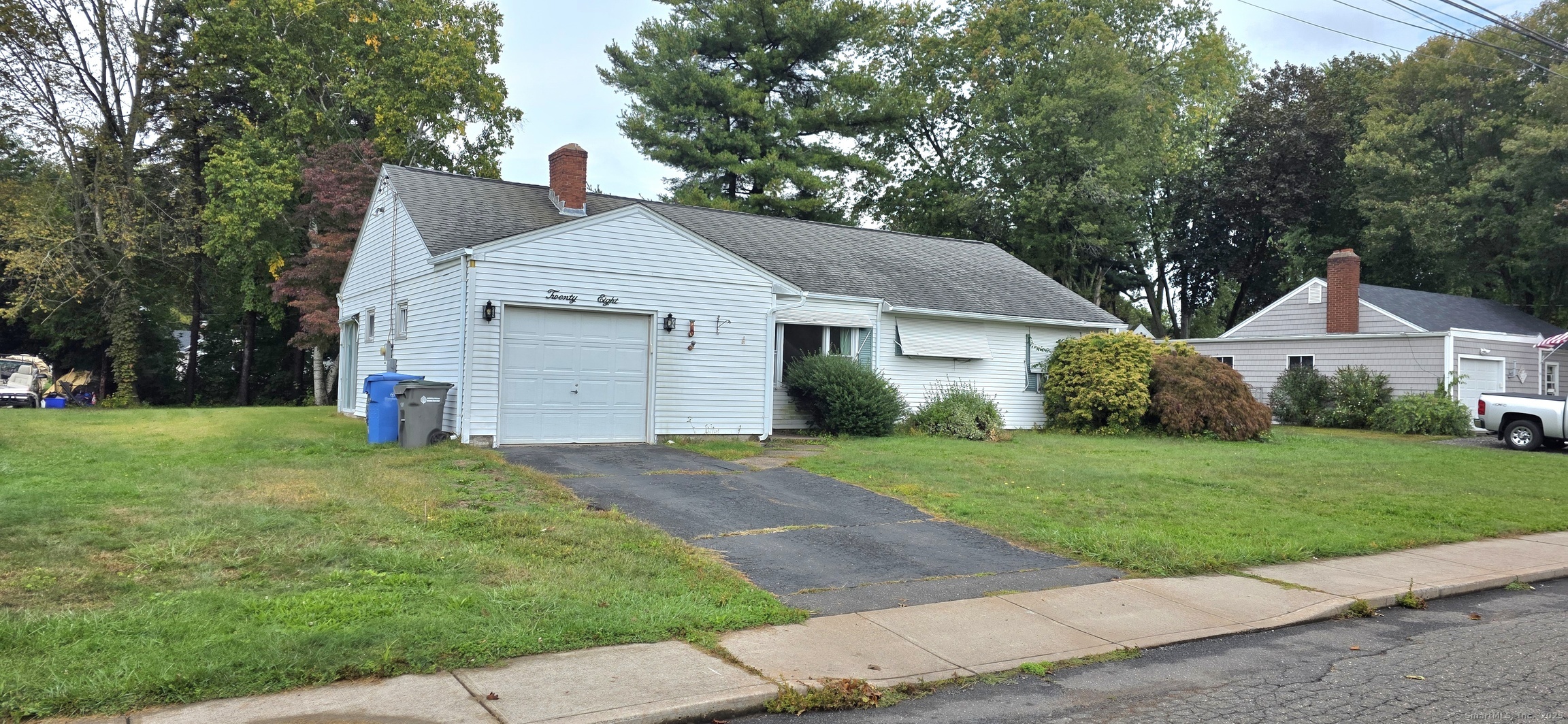 28 Elizabeth Drive Manchester CT 06042