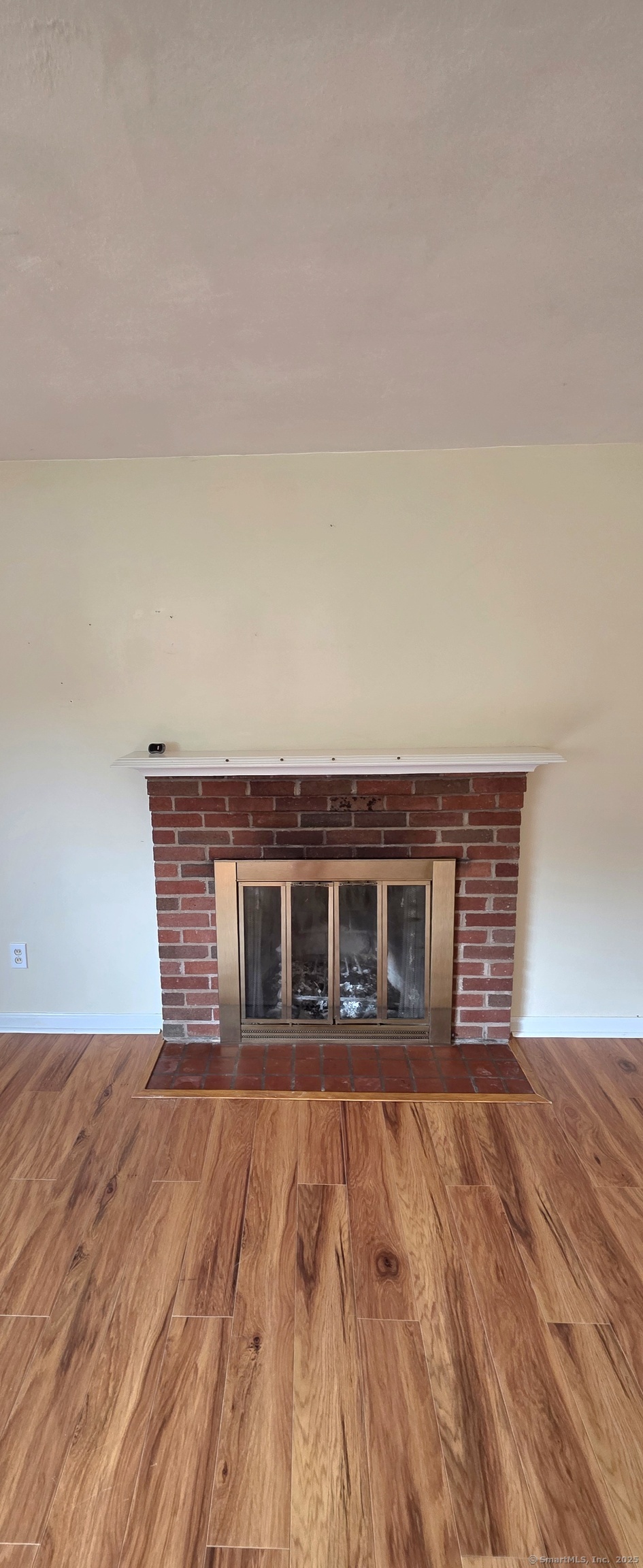 28 Elizabeth Drive Manchester CT 06042