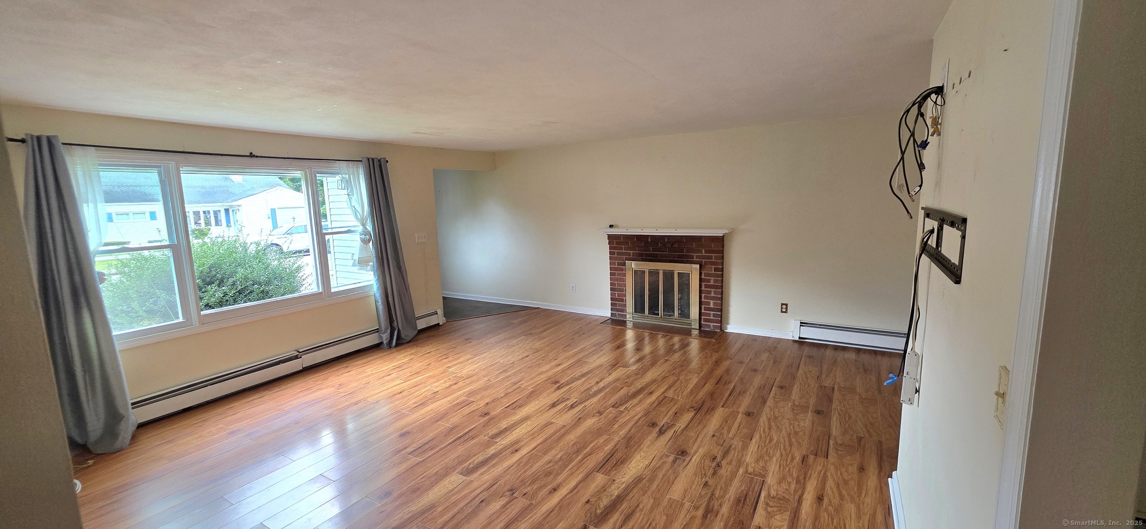 28 Elizabeth Drive Manchester CT 06042