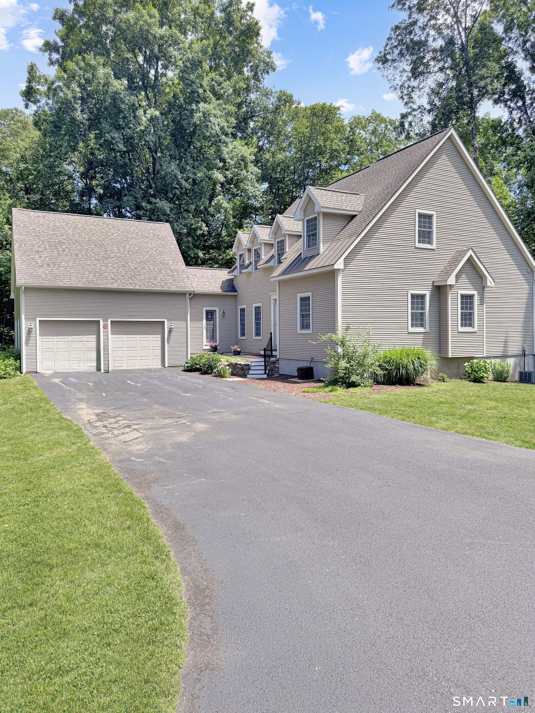 302 Jagger Lane Hebron CT 06248
