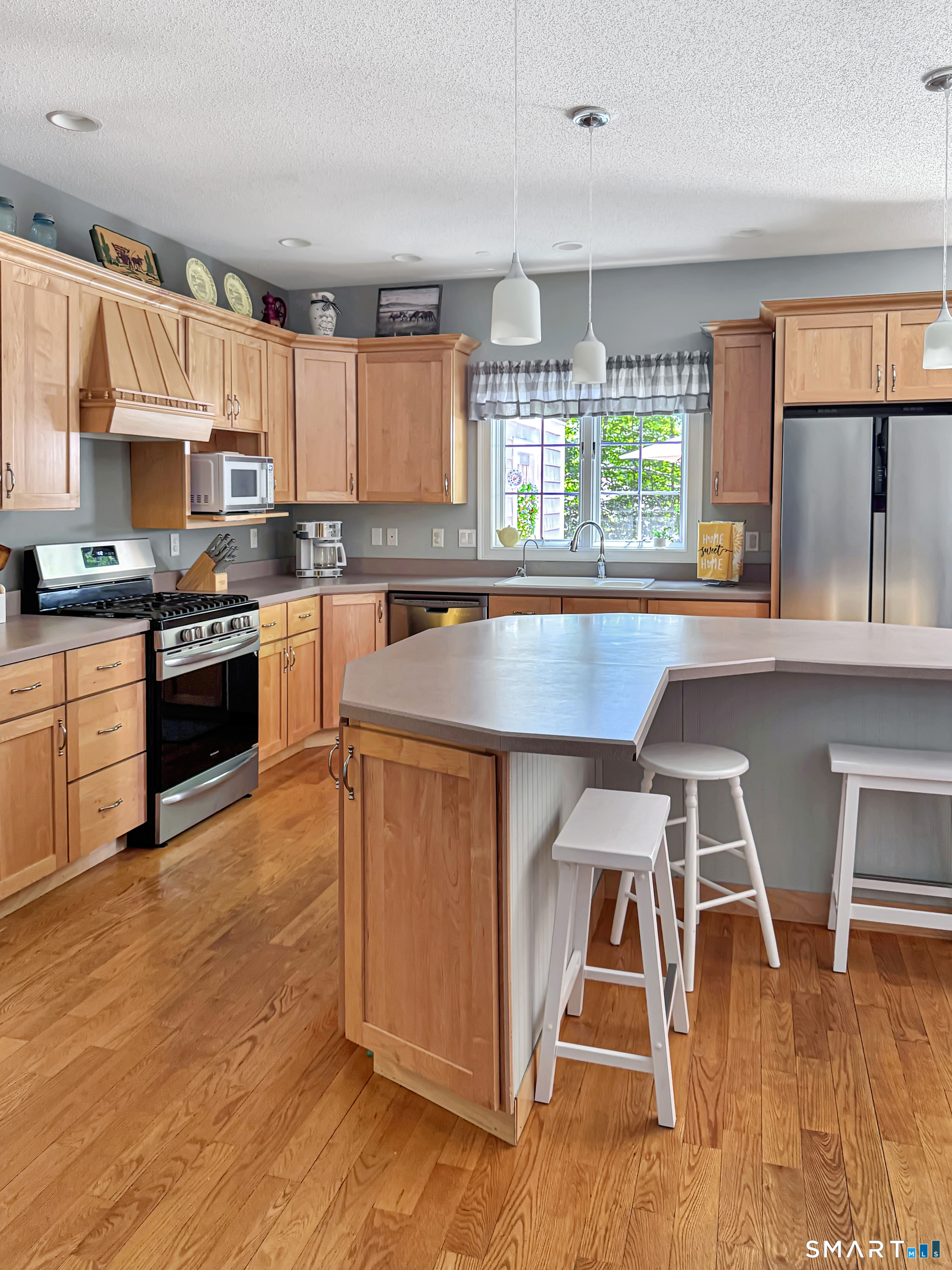 302 Jagger Lane Hebron CT 06248