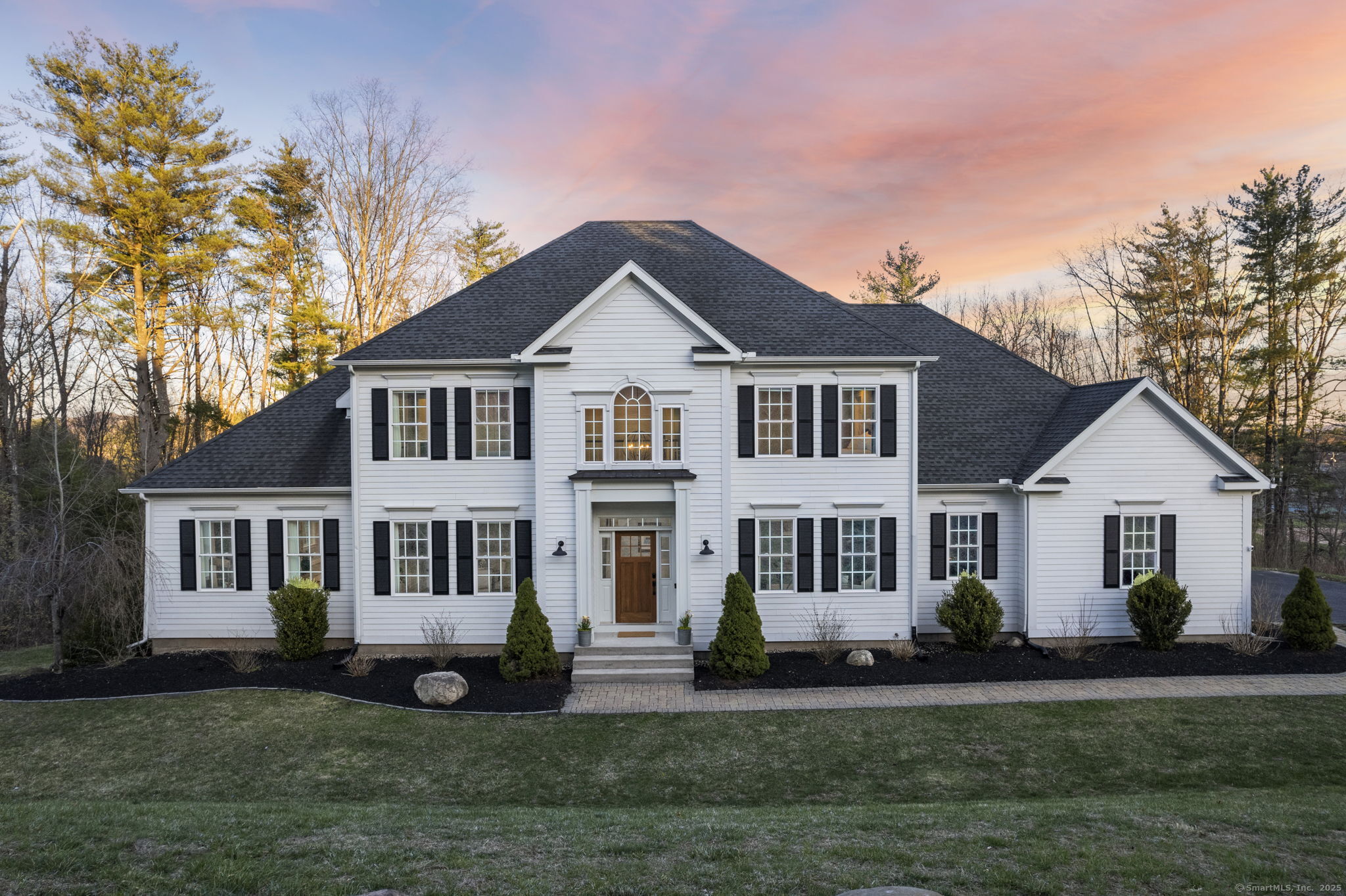 25 West Hills Drive Avon CT 06001
