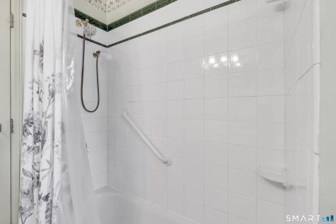 105 Castle Drive Stratford CT 06614