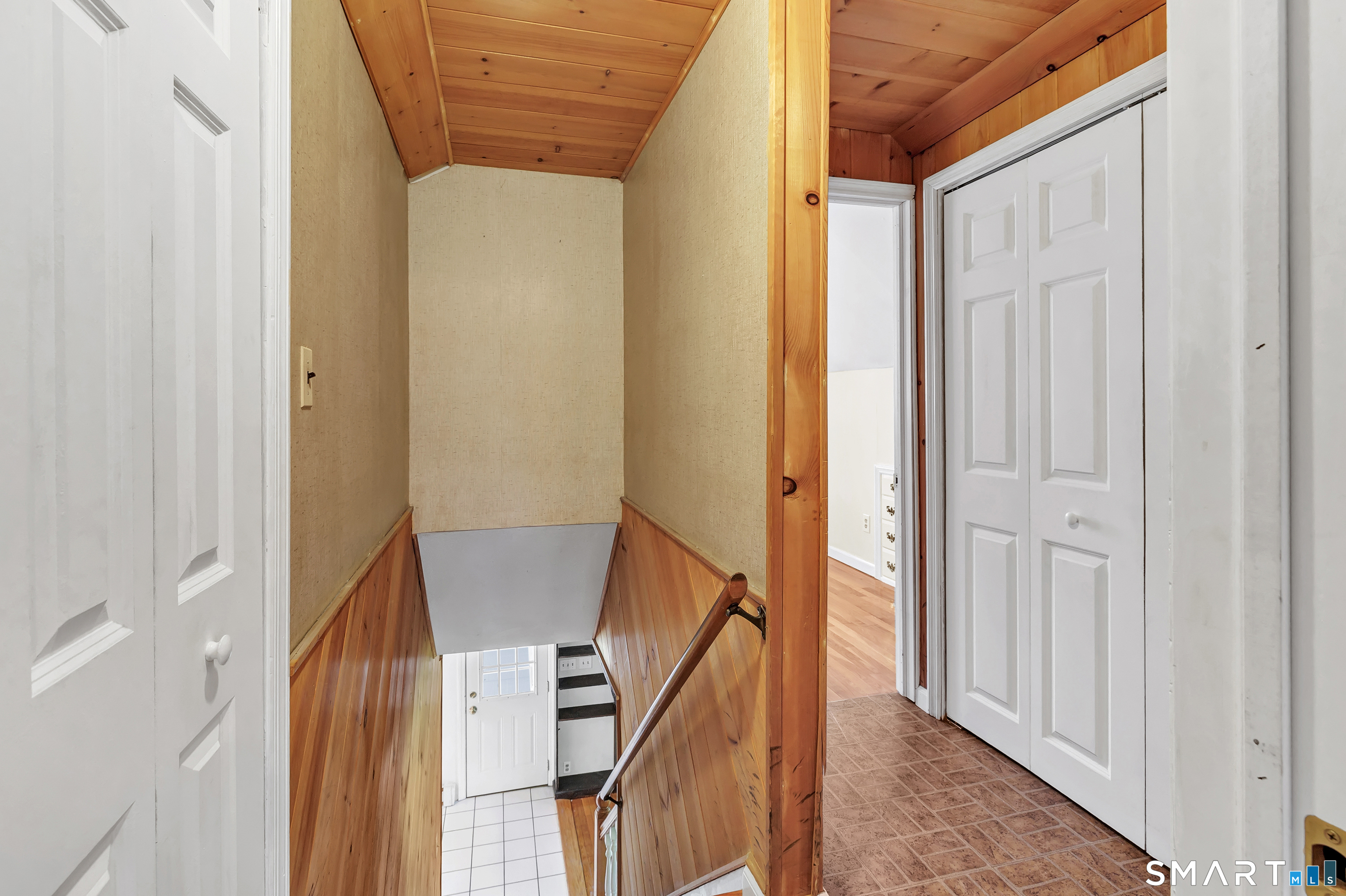 105 Castle Drive Stratford CT 06614