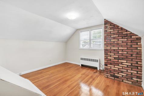 105 Castle Drive Stratford CT 06614