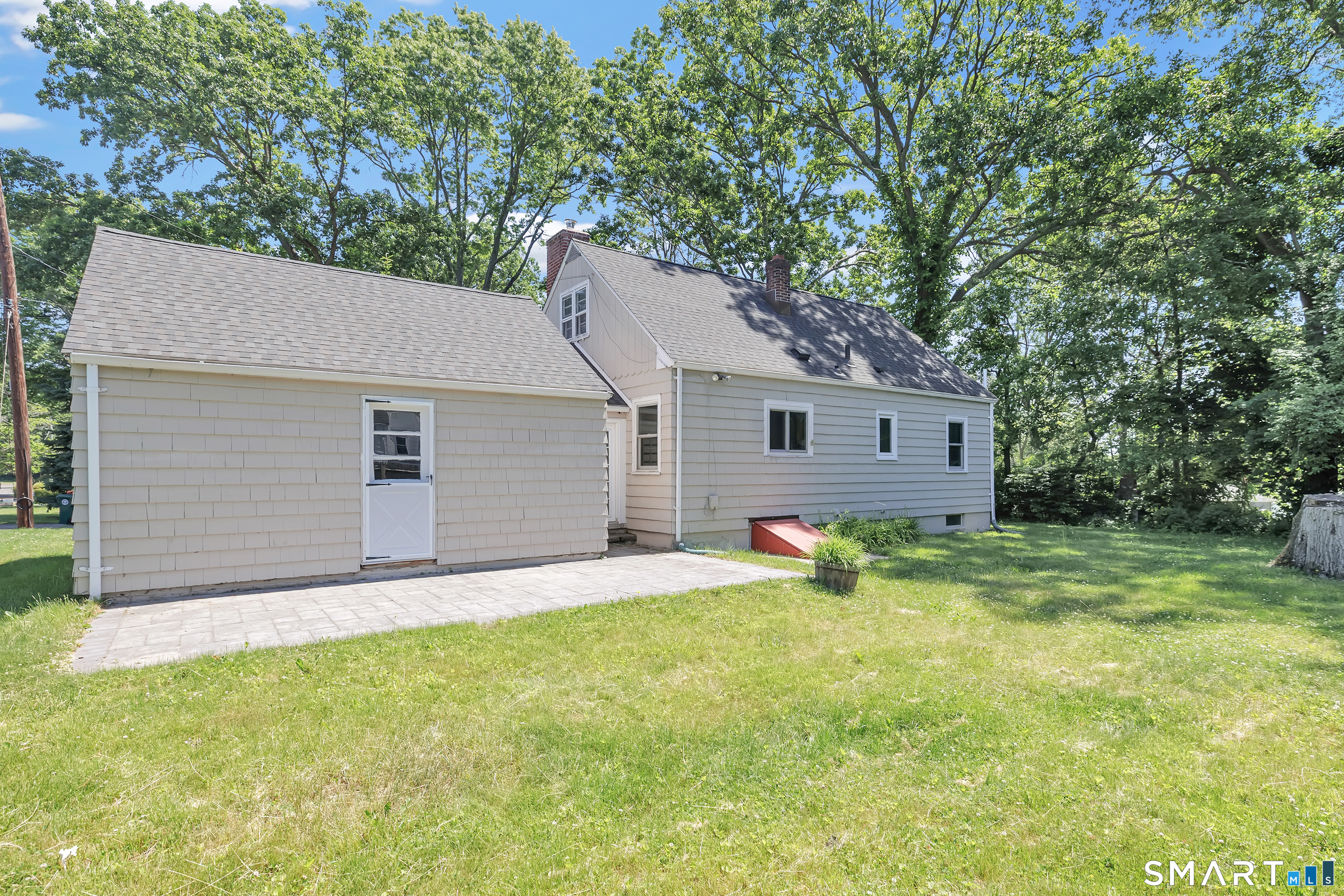 105 Castle Drive Stratford CT 06614