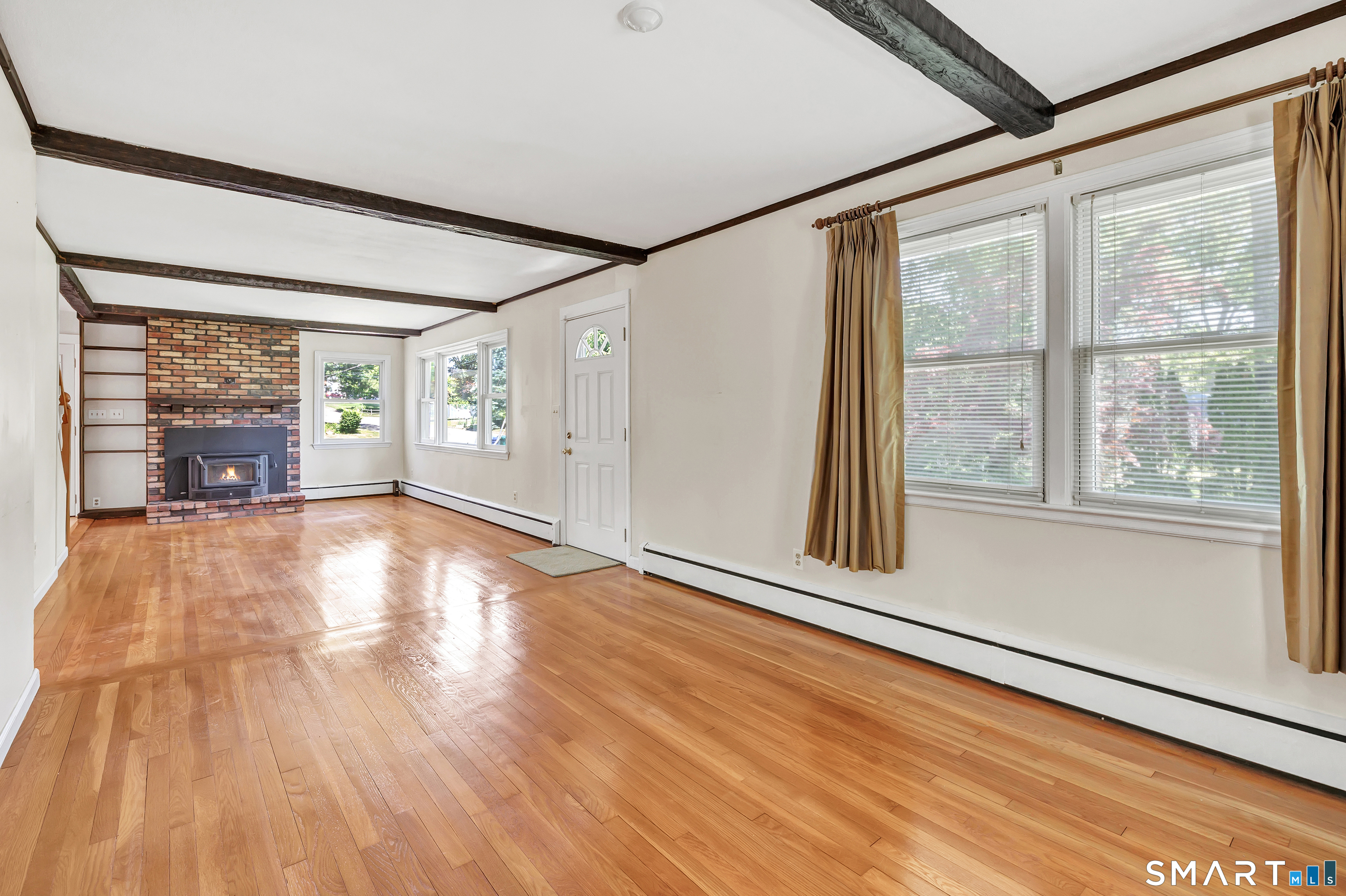 105 Castle Drive Stratford CT 06614