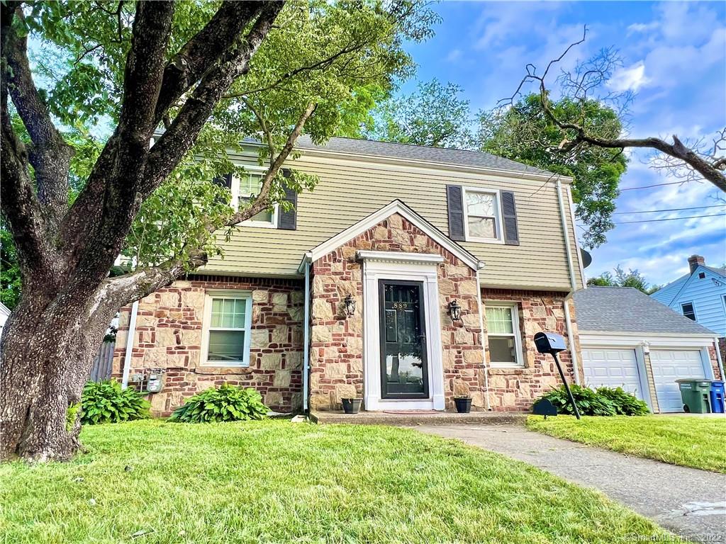 889 Burnsford Avenue Bridgeport CT 06606