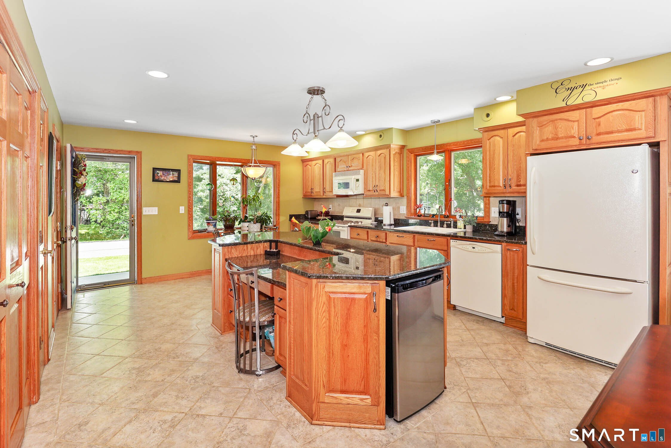 20 Loyola Road Woodstock CT 06281