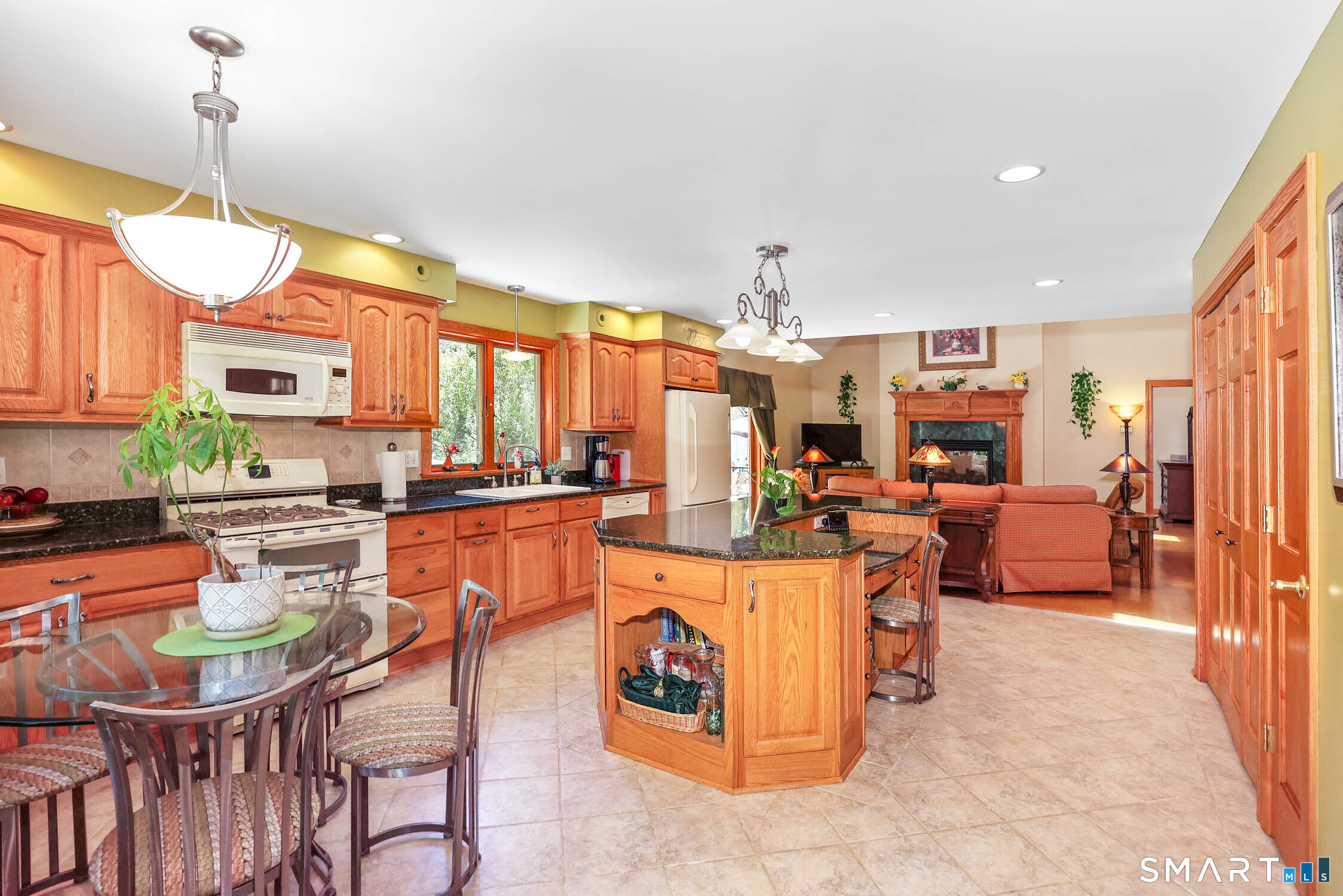 20 Loyola Road Woodstock CT 06281