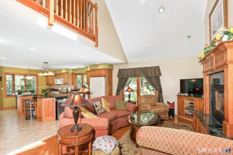 20 Loyola Road Woodstock CT 06281