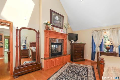 20 Loyola Road Woodstock CT 06281