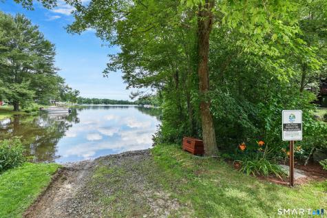 20 Loyola Road Woodstock CT 06281