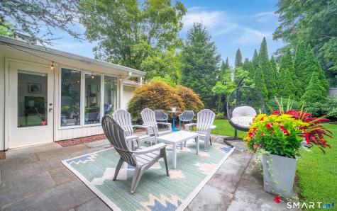 47 Windsor Road North Haven CT 06473