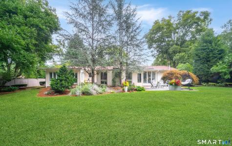 47 Windsor Road North Haven CT 06473