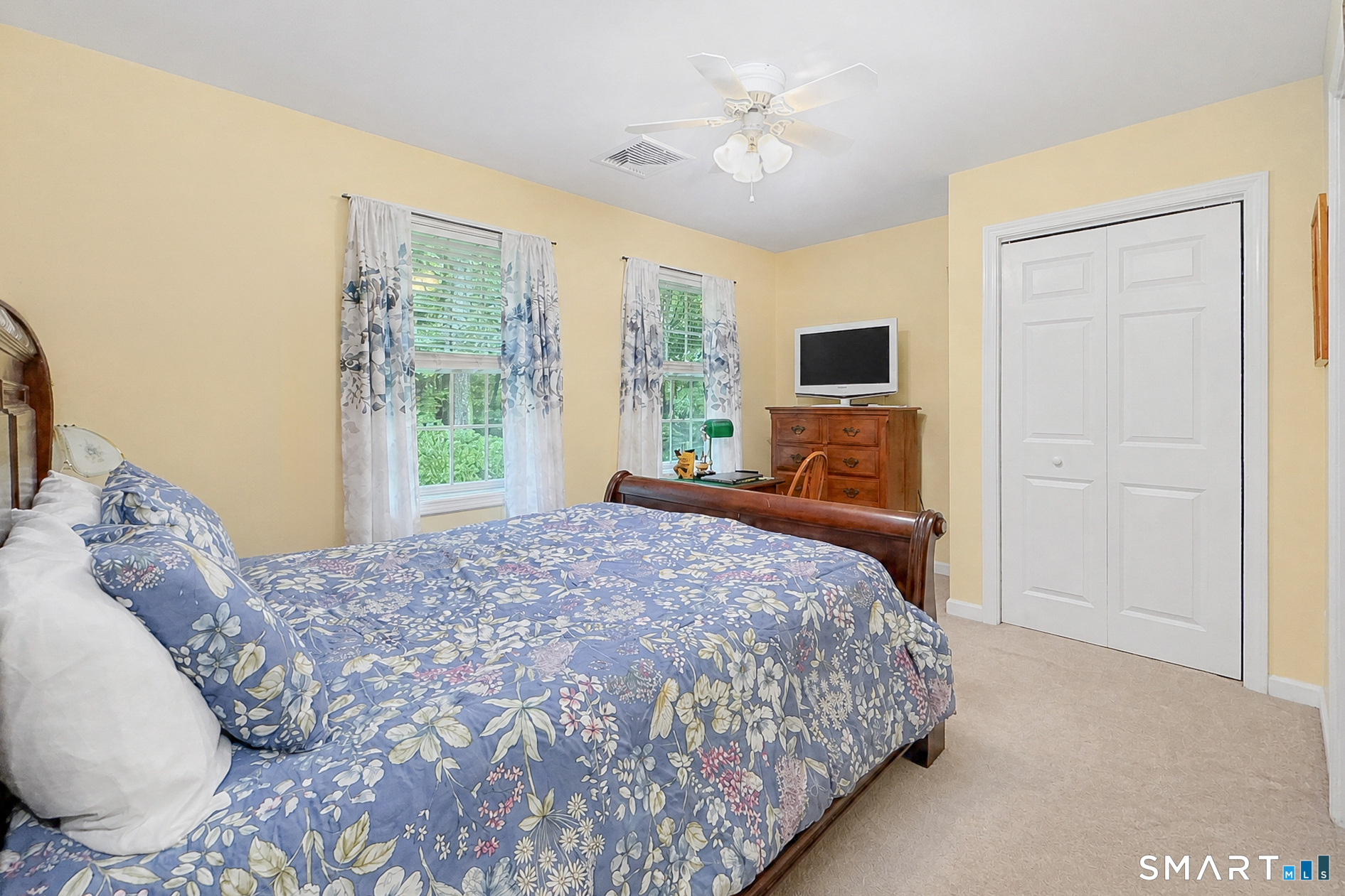 16 Jonathan Drive Roxbury CT 06783