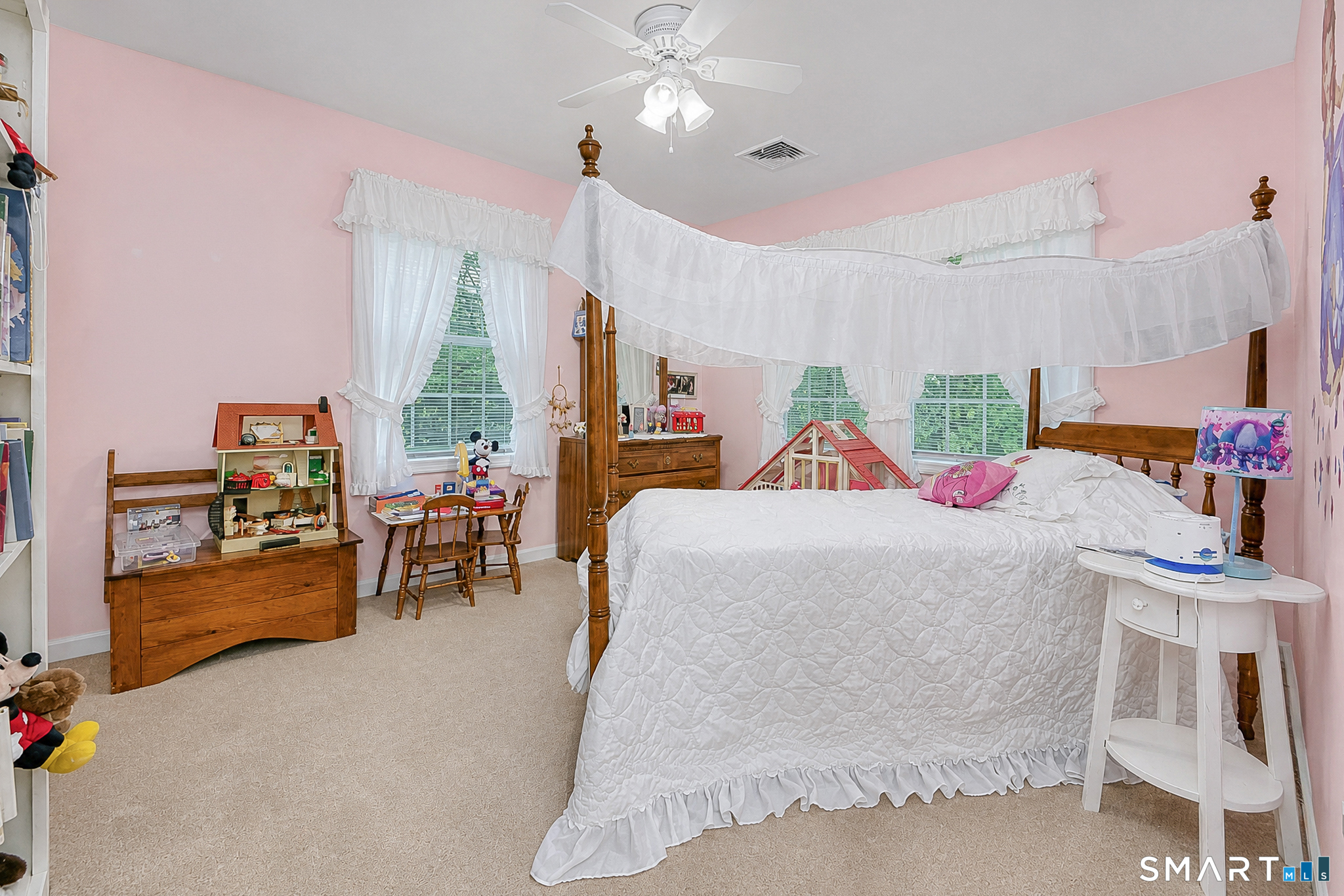 16 Jonathan Drive Roxbury CT 06783