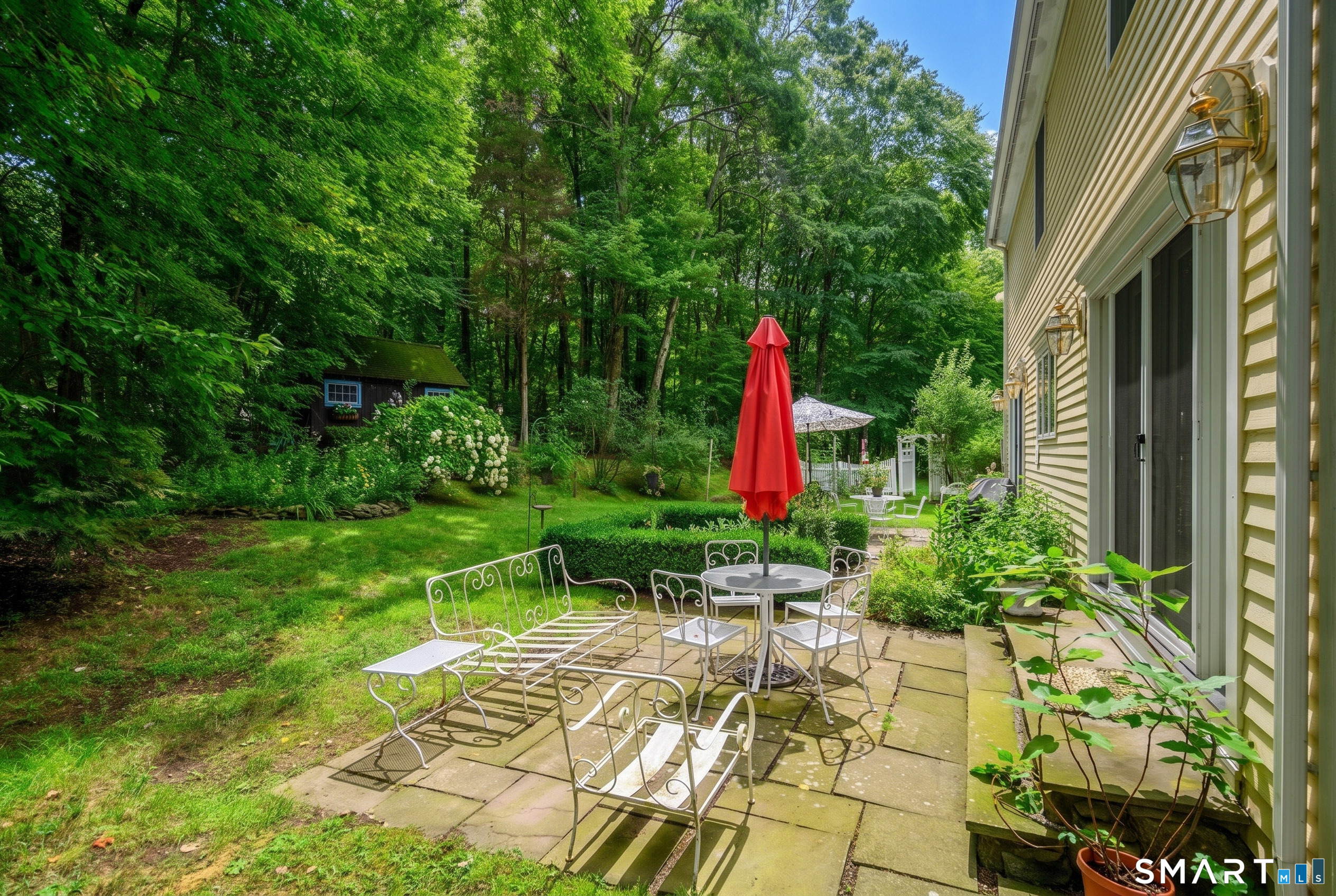 16 Jonathan Drive Roxbury CT 06783
