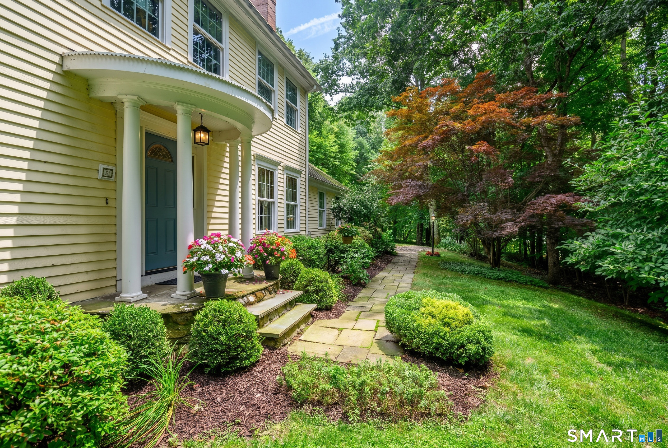 16 Jonathan Drive Roxbury CT 06783
