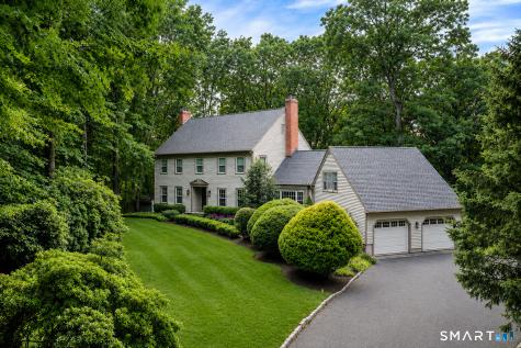 6 Valley Court Bethel CT 06801