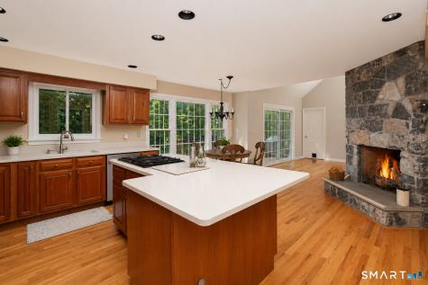 6 Valley Court Bethel CT 06801