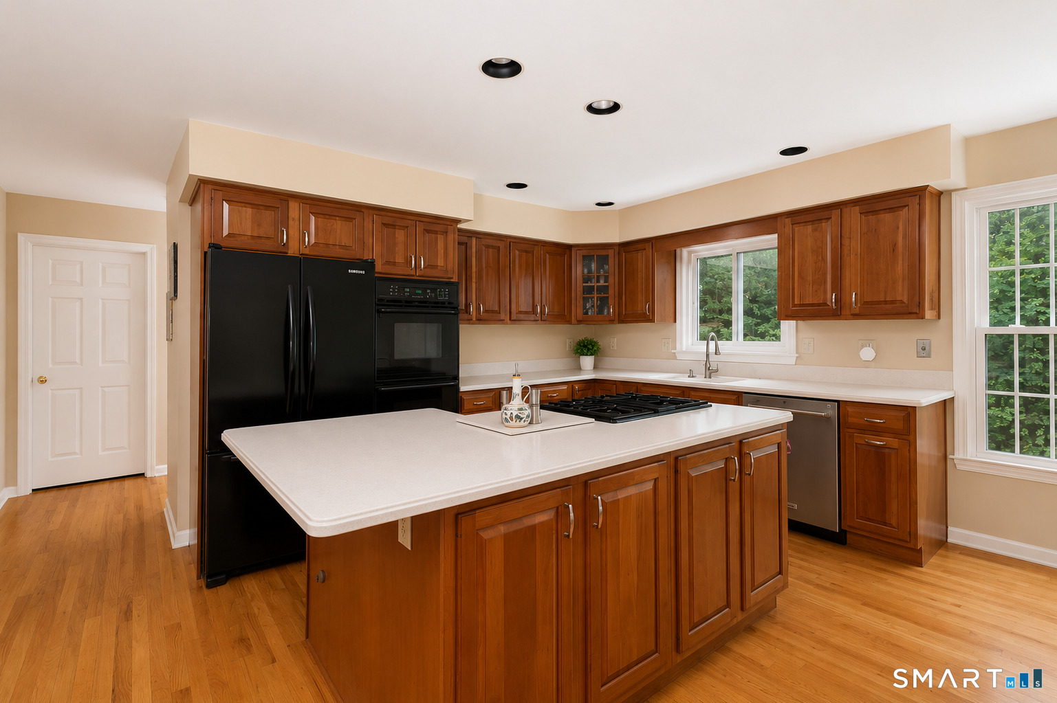 6 Valley Court Bethel CT 06801