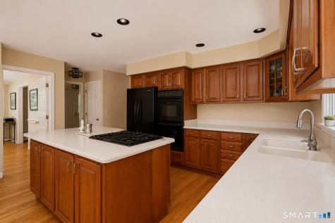 6 Valley Court Bethel CT 06801