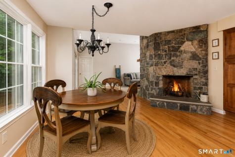 6 Valley Court Bethel CT 06801