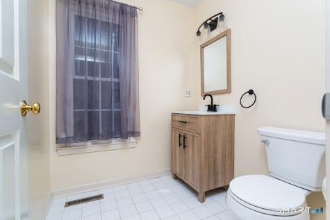 6 Valley Court Bethel CT 06801