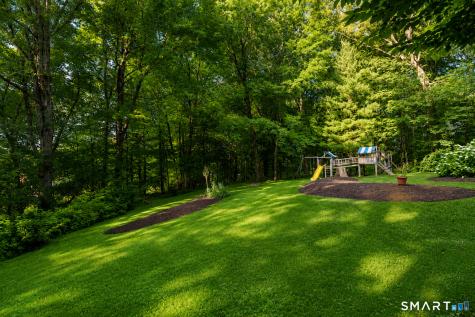 6 Valley Court Bethel CT 06801