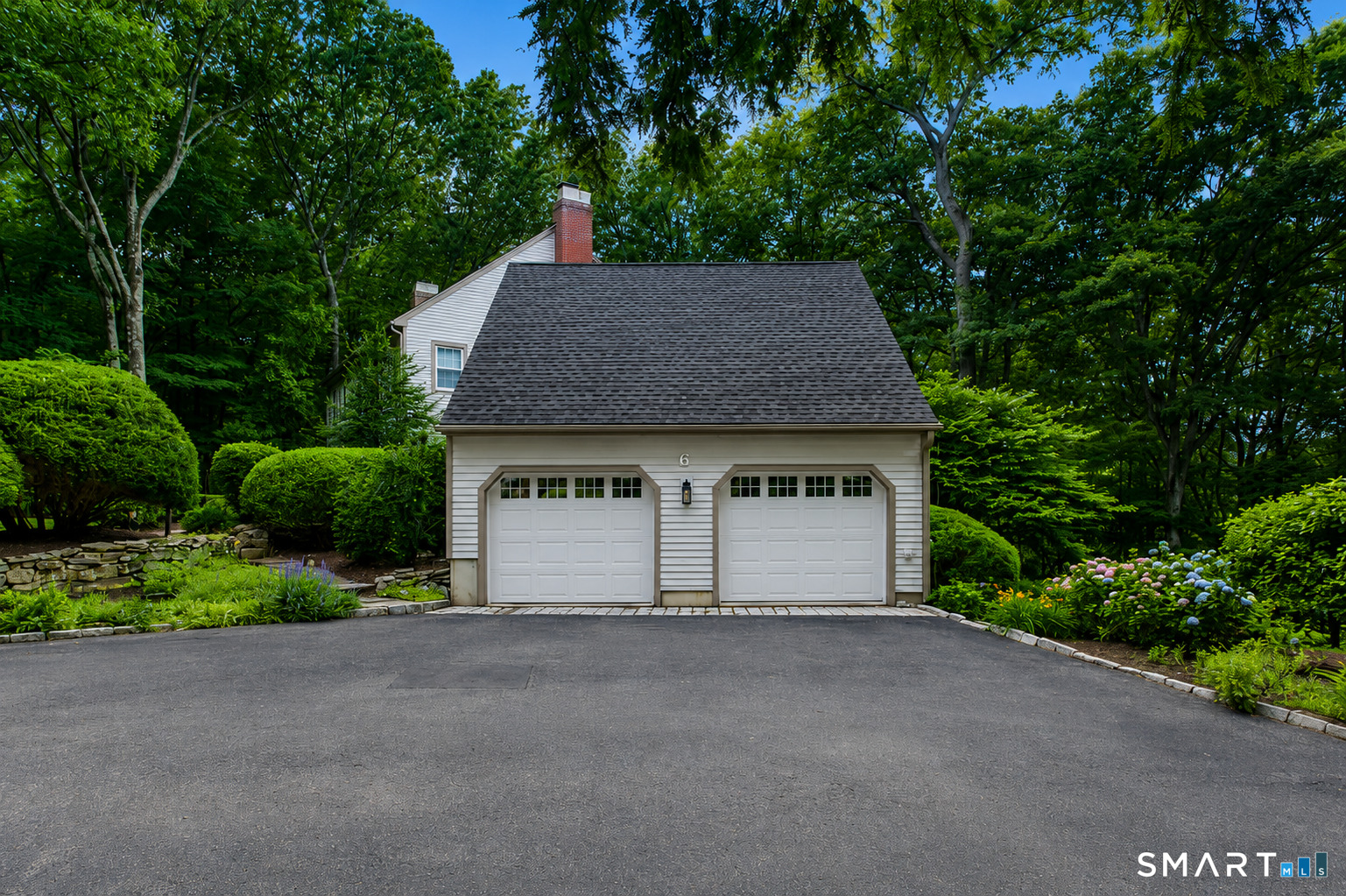 6 Valley Court Bethel CT 06801