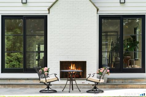 148 Douglas Road New Canaan CT 06840