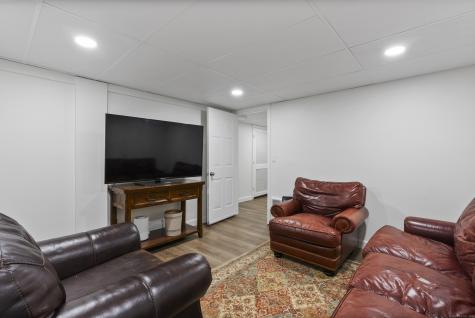 44 Farmstead Lane Suffield CT 06078