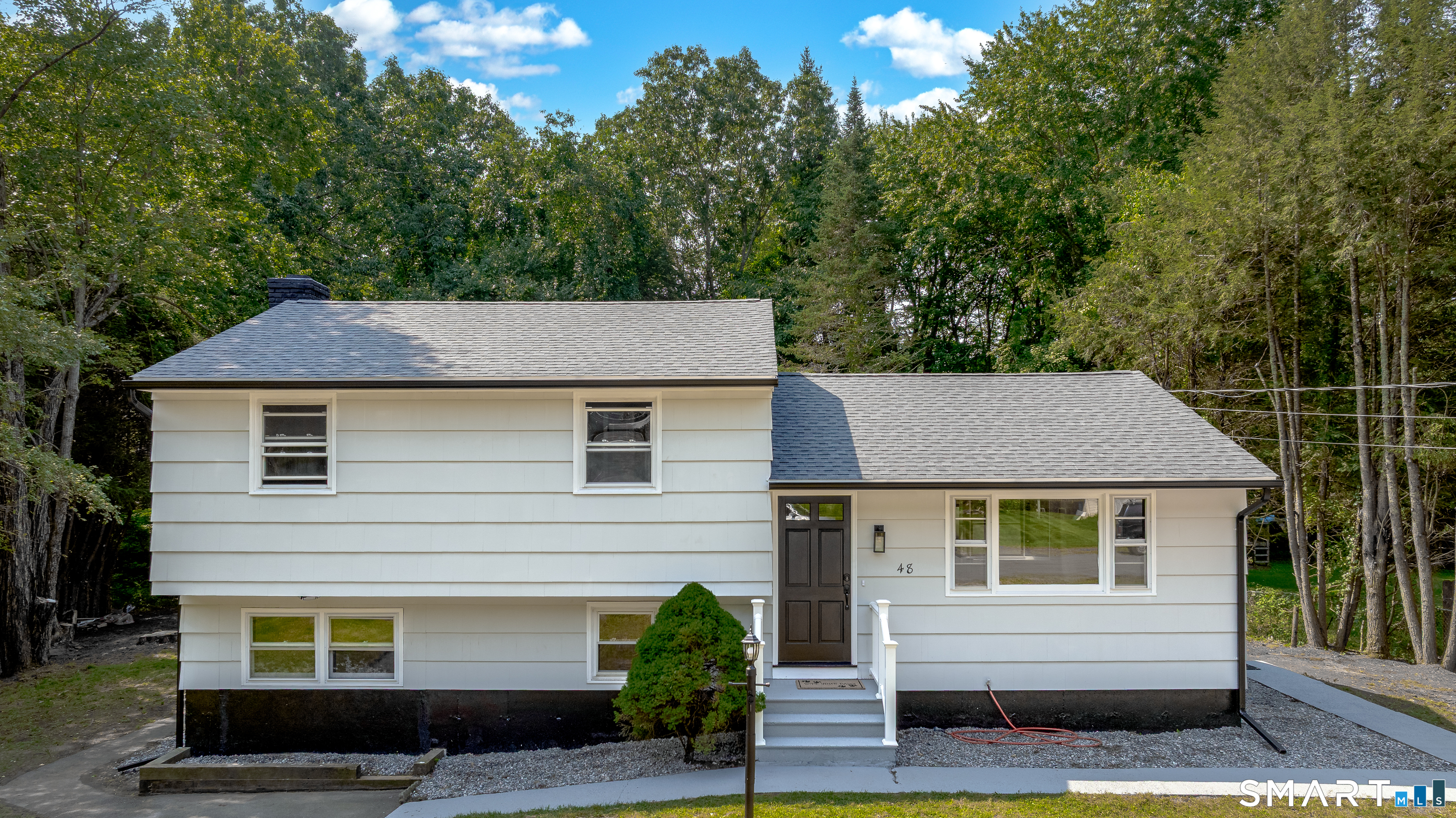 48 Manor Lane Wolcott CT 06716